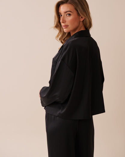 La Vie en Rose_Black Beauty_LUXURY EDITION Satin and Lace Trim Long Sleeve Button-Down Shirt_60100144_00001_05