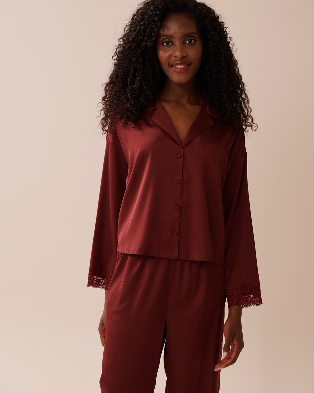 La Vie en Rose_Sun-Dried Tomato_LUXURY EDITION Satin and Lace Trim Long Sleeve Button-Down Shirt_60100144_60205_01