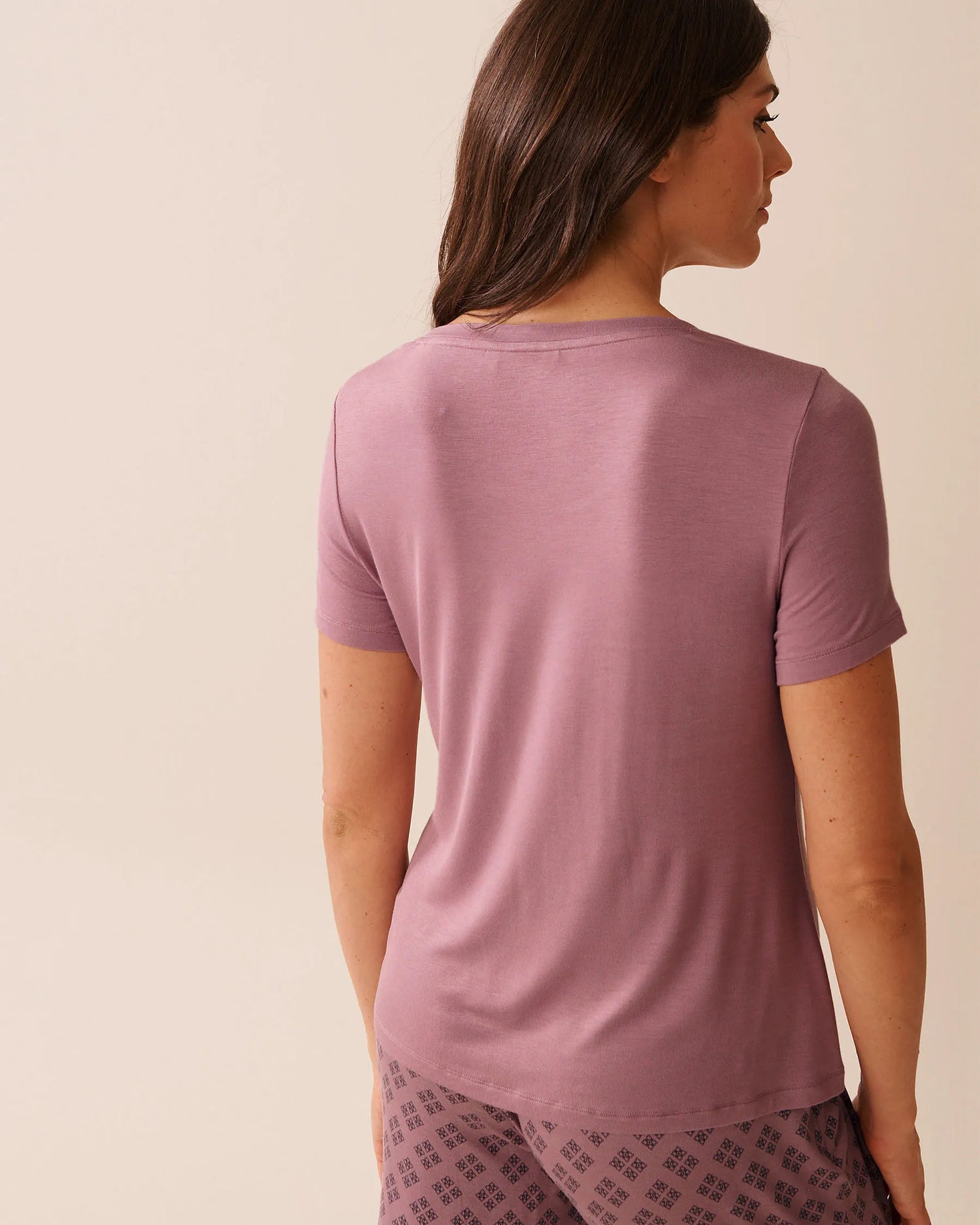 La Vie en Rose_Mauve Shadows_Geo Print Soft Jersey Crew Neck T-Shirt_60100159_50026_02