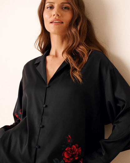 La Vie en Rose_Red Roses Placement_Luxury Edition Red Rose Print Satin Button-Down Shirt_60100161_P00469_03