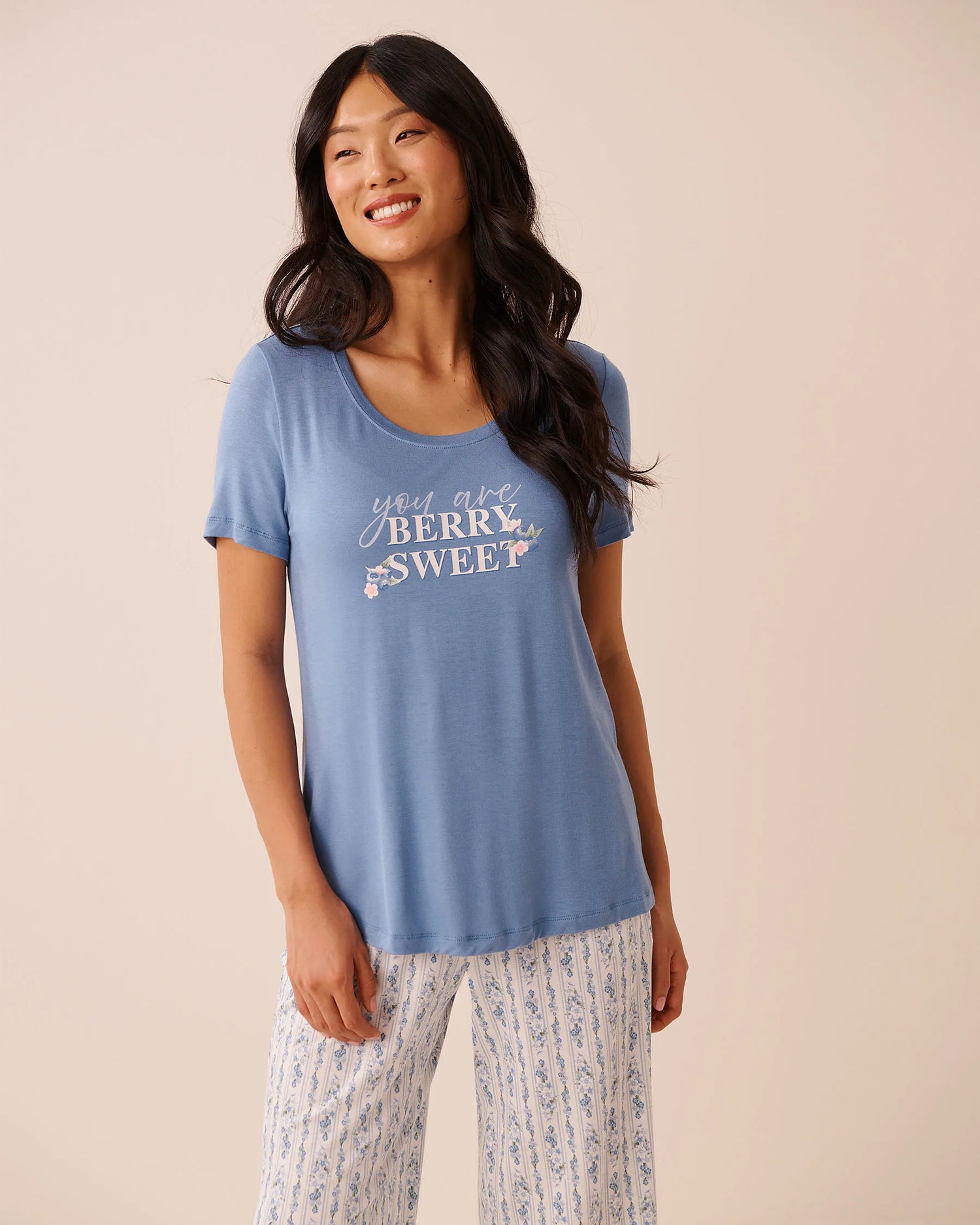 La Vie en Rose Ashleigh Blue Women Berry Print Soft Jersey T-shirt SKU: 60100190_40275 Image 03