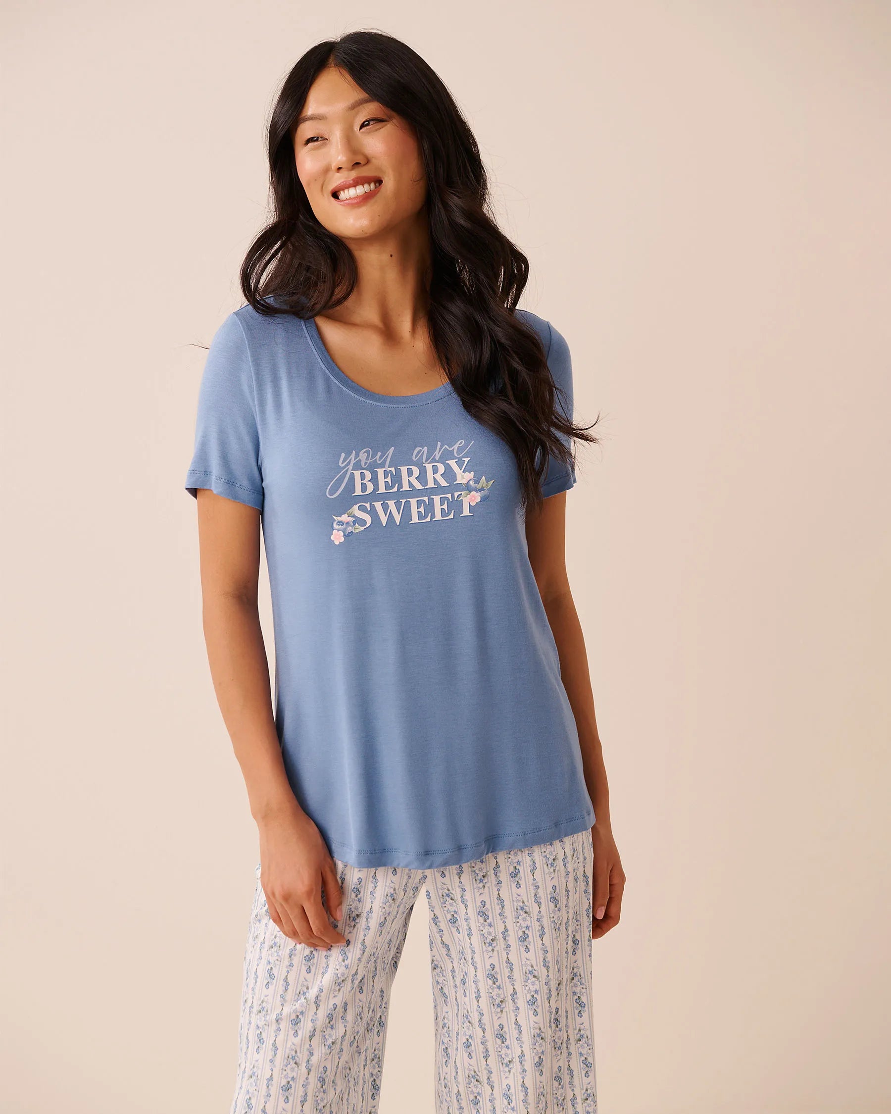 La Vie en Rose Ashleigh Blue Women Berry Print Soft Jersey T-shirt SKU: 60100190_40275 Image 03