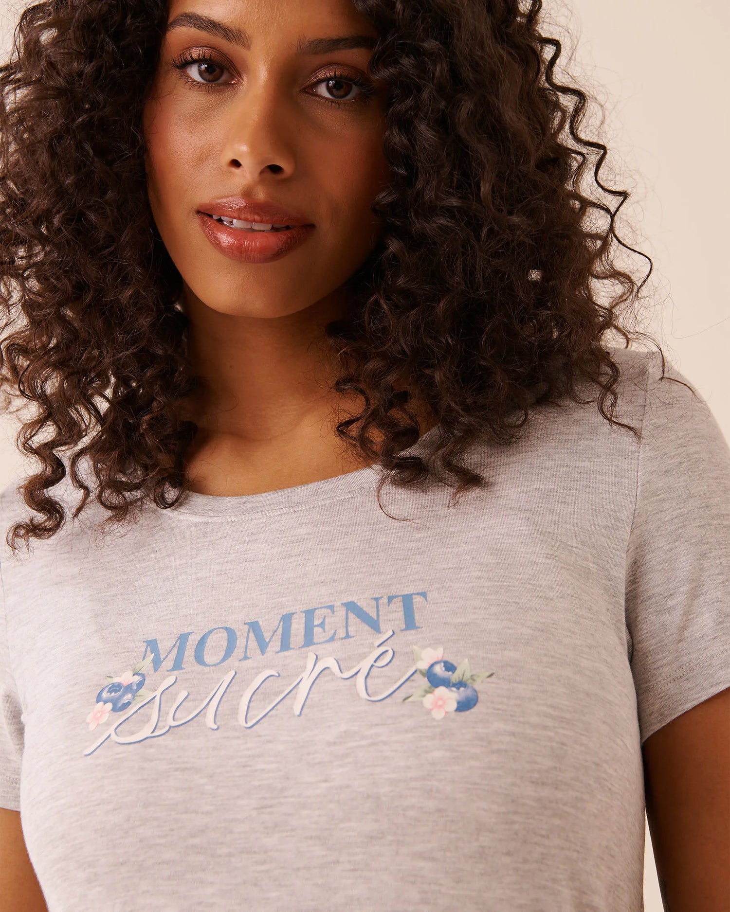 La Vie en Rose Comfy Grey Mix Screen 2 Women Berry Print Soft Jersey T-shirt SKU: 60100190_P00408 Image 03