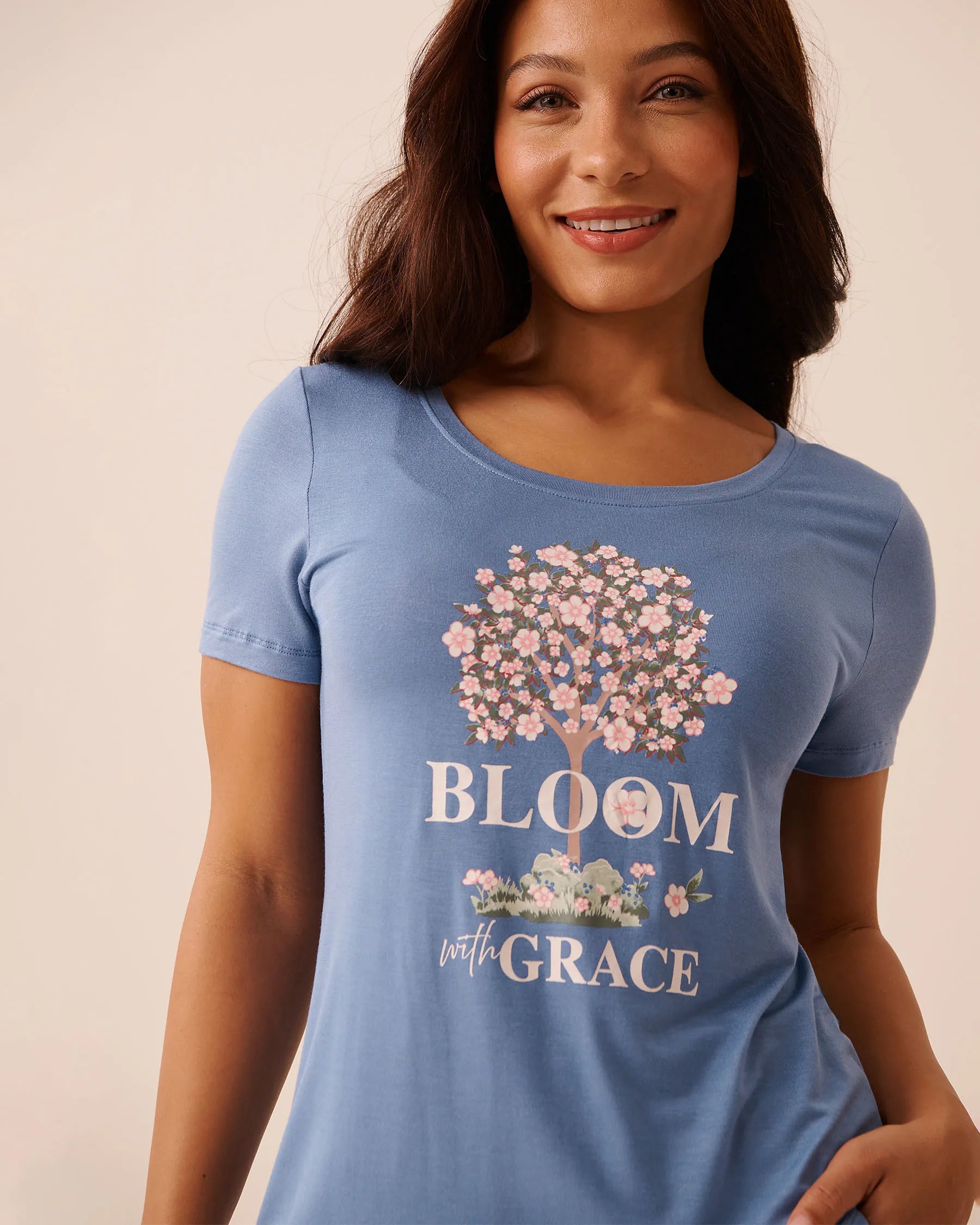 La Vie en Rose Ashleigh Blue W/Screen 2 Women Pink Floral Print Soft Jersey T-shirt SKU: 60100190_P40561 Image 03
