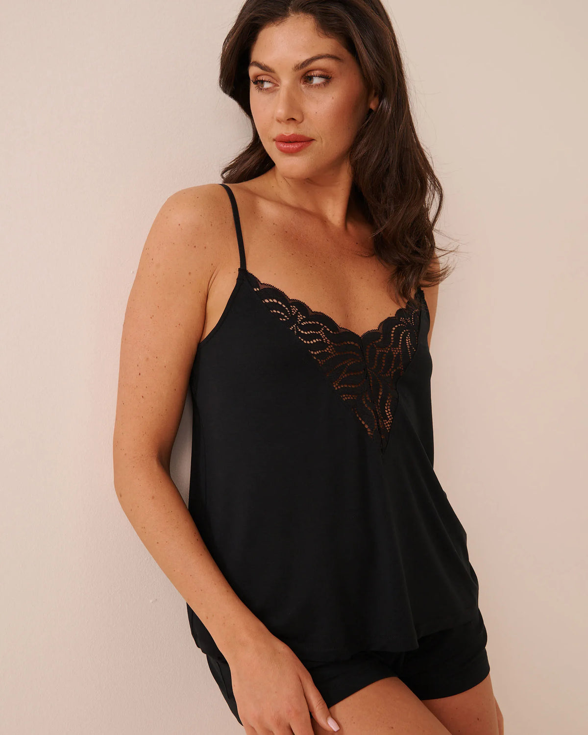 La Vie en Rose Black Beauty Women Lace Plunge Modal Cami SKU: 60100204_00001 Image 03