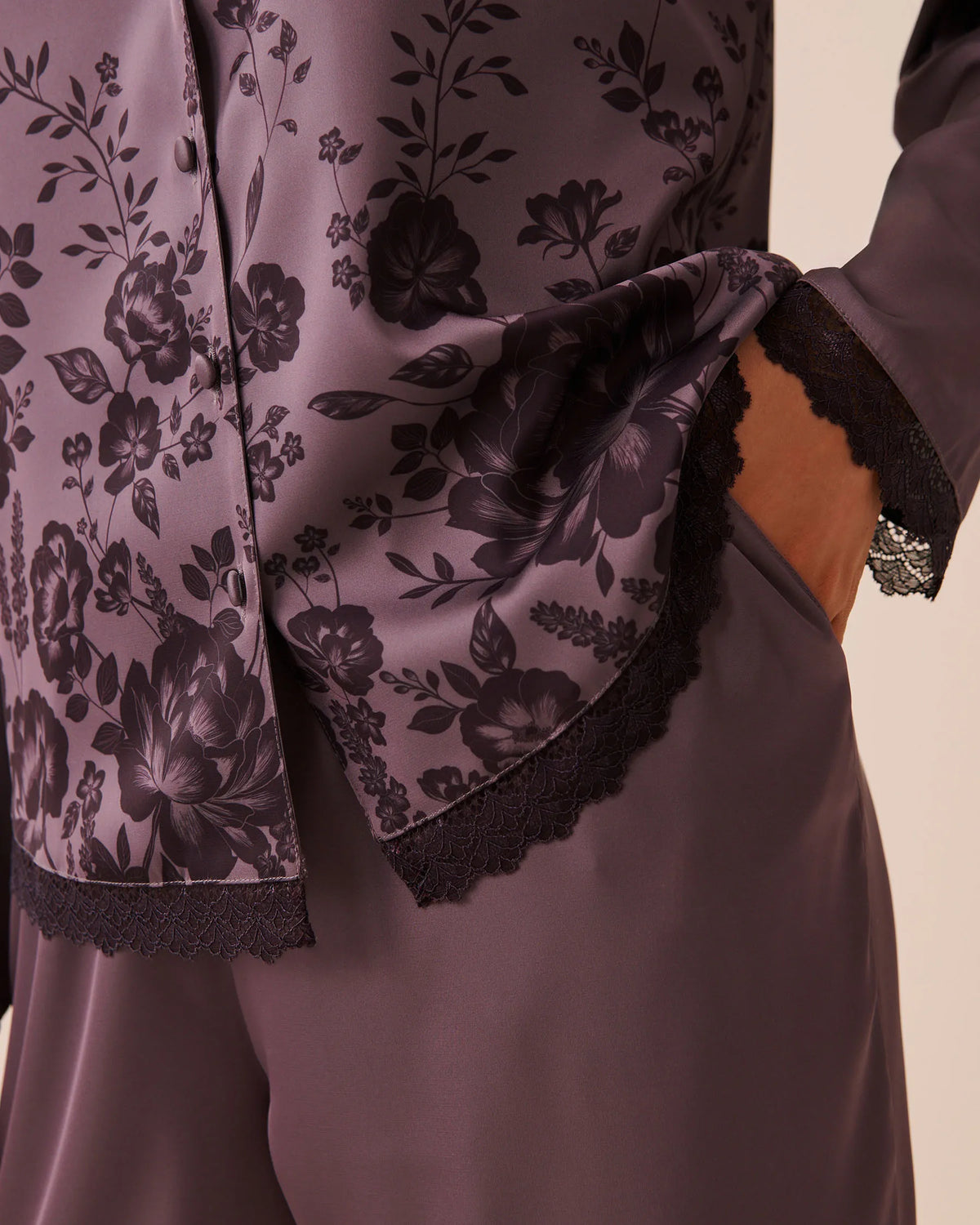 La Vie en Rose Flower Plum Bouquet Women Luxury Edition Floral Print Satin Long Sleeve Button-Down Shirt SKU: 60100207_P50118 Image 03