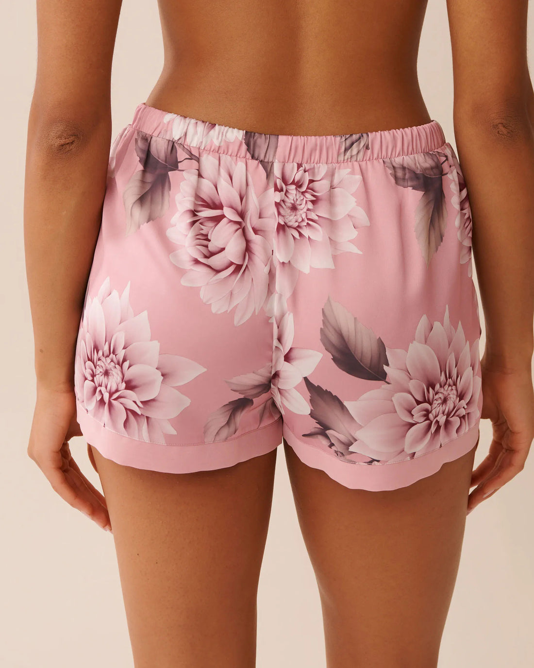 La Vie en Rose_Zephyr Flowers_Dahlia Print Satin and Chiffon Shorts_60200144_P60399_02
