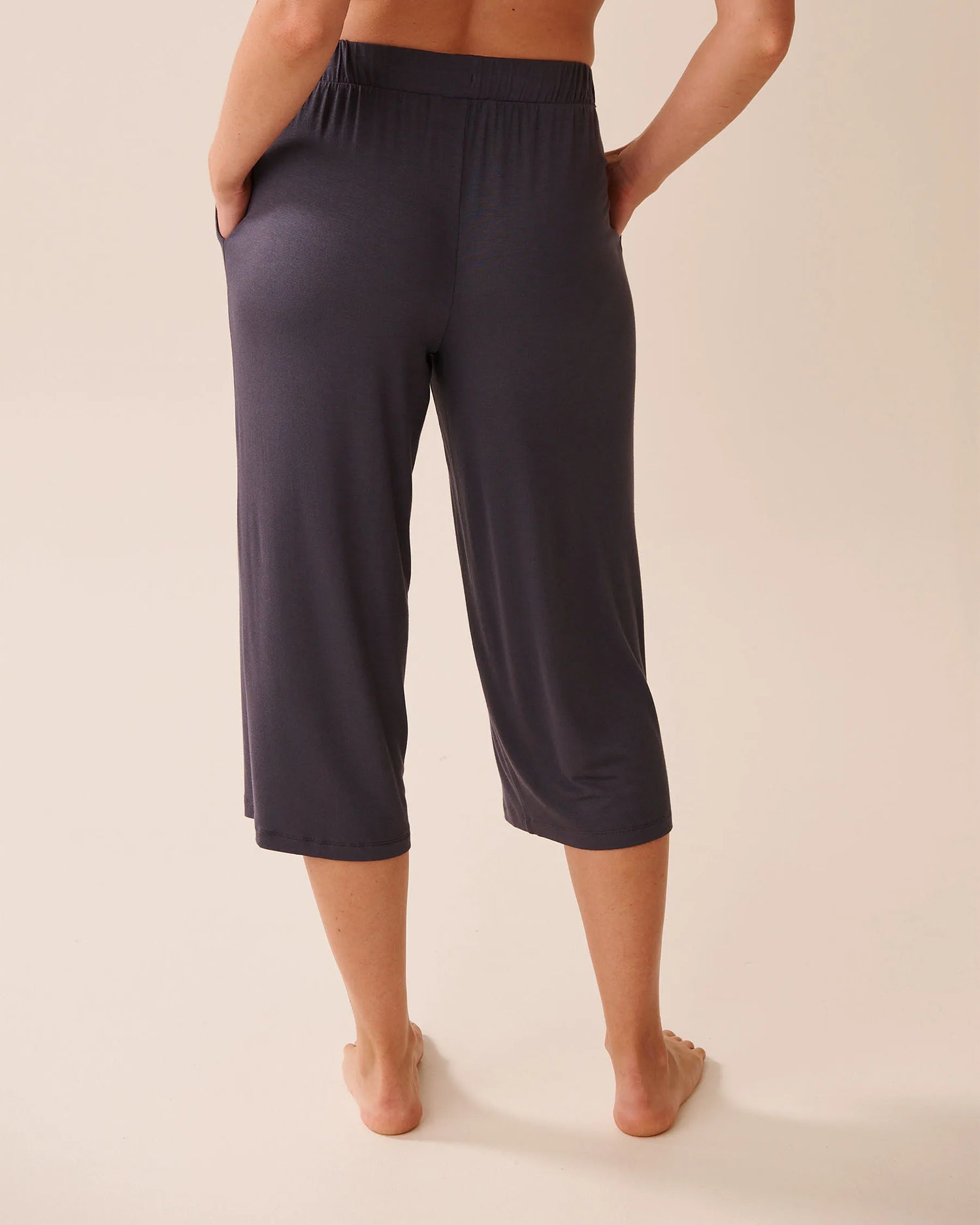 La Vie en Rose_Periscope_Soft Jersey Pajama Capris_60200151_00049_02