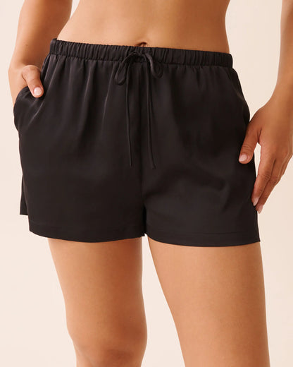 La Vie en Rose_Black Beauty_Satin Shorts_60200156_00001_01