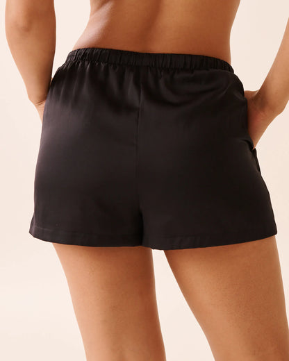 La Vie en Rose_Black Beauty_Satin Shorts_60200156_00001_02