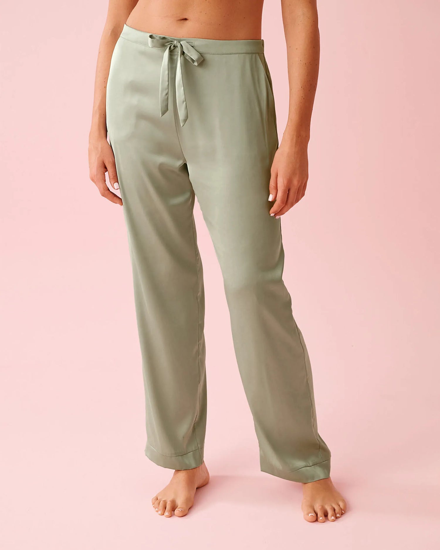 La Vie en Rose_Green_Satin Pants_60200174_30059_01