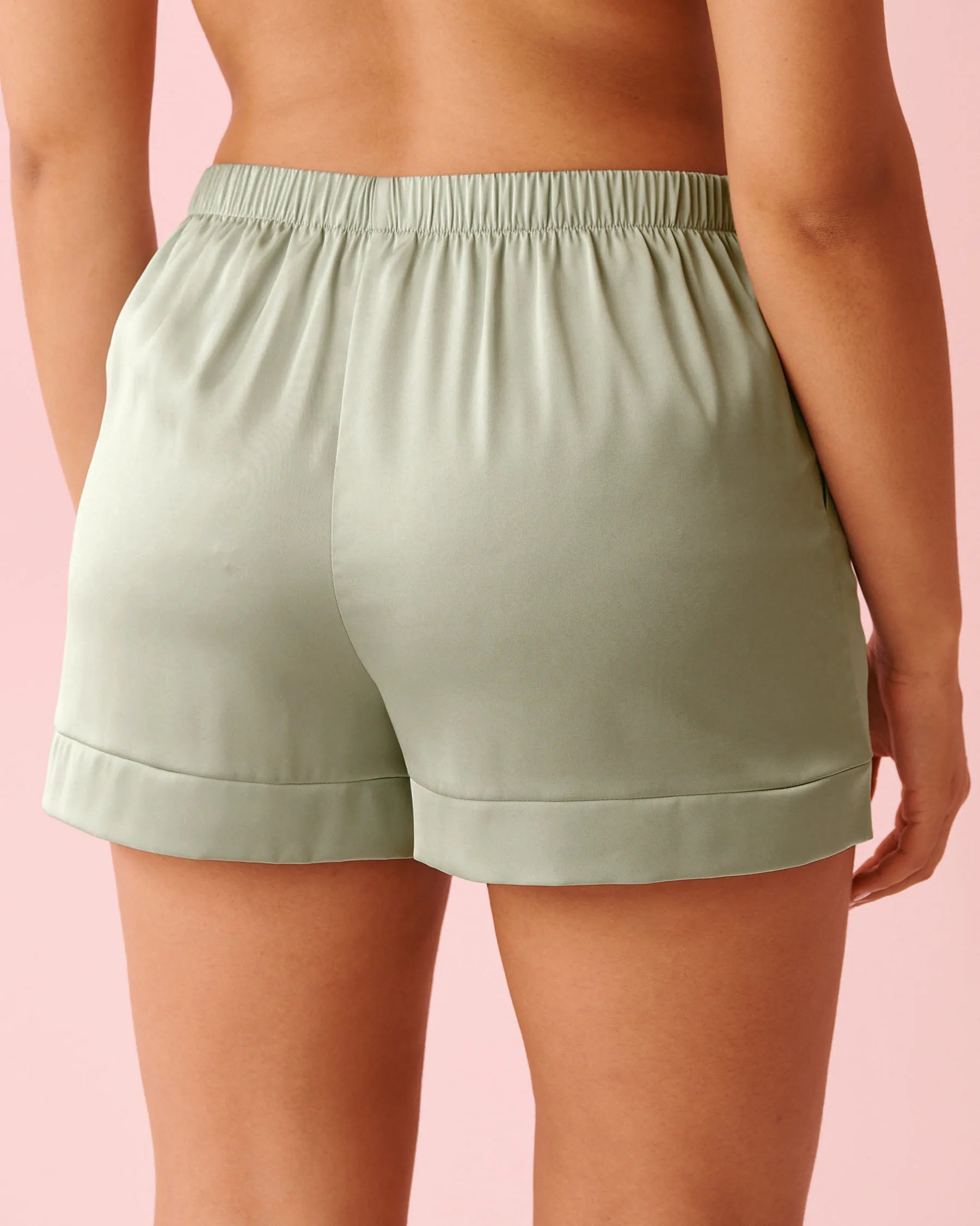 La Vie en Rose_Green_Satin Shorts_60200175_30059_02