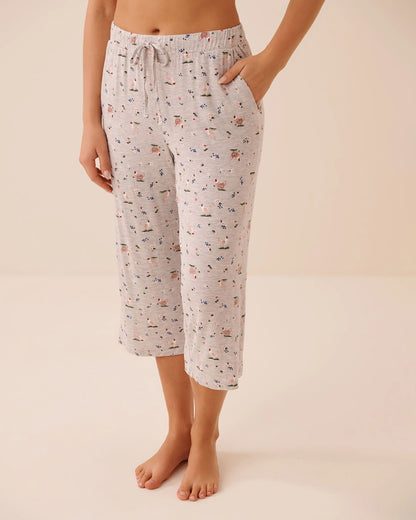 La Vie en Rose Gray Mix Chicken Women Chicken Print Soft Jersey Pajama Capris SKU: 60200183_P00511 Image 01