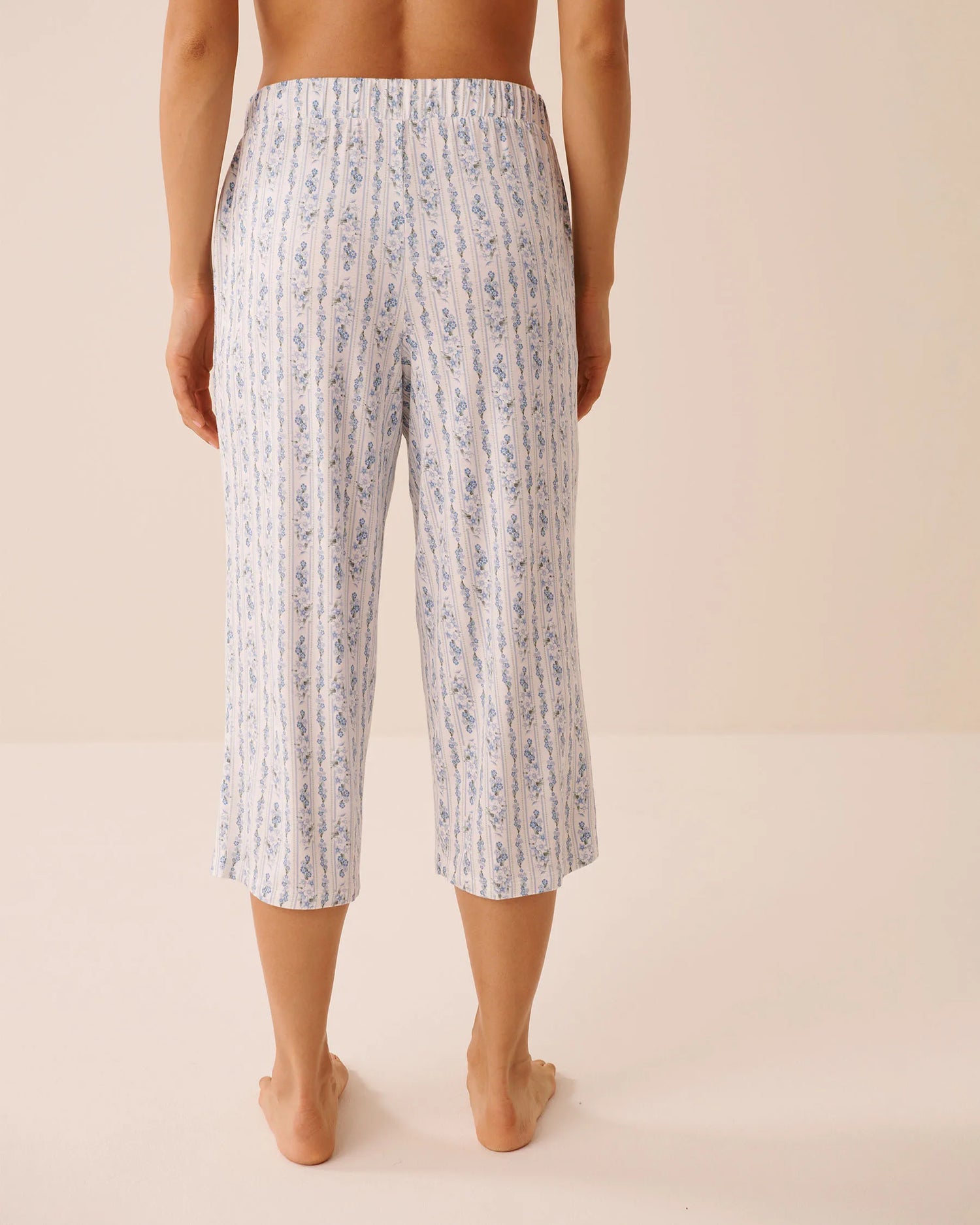 La Vie en Rose Blue Mix Stripes Women Blue Floral Print Soft Jersey Pajama Capris SKU: 60200183_P10591 Image 02