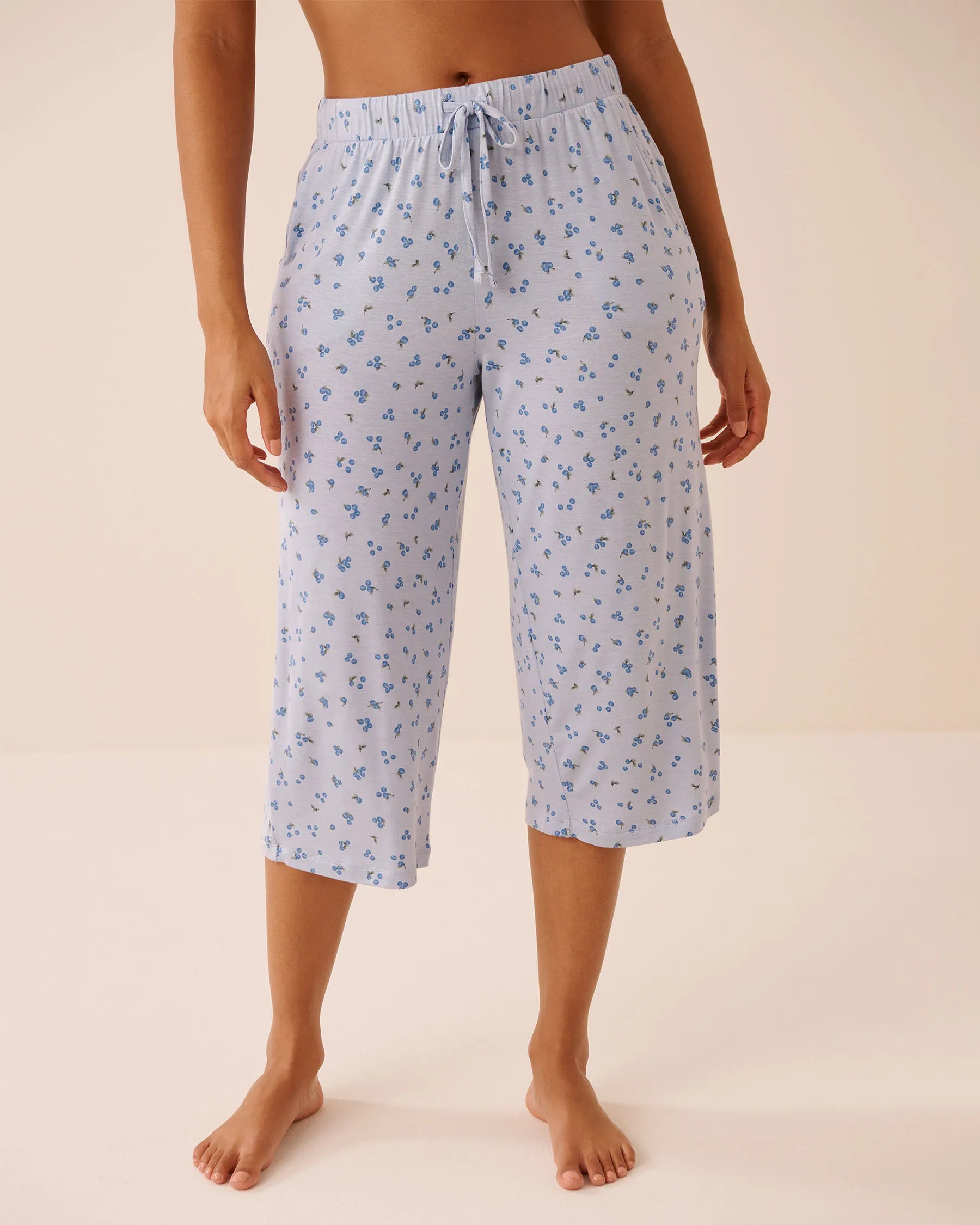 La Vie en Rose Kentuky  Blueberry Women Berry Print Soft Jersey Pajama Capris SKU: 60200183_P40559 Image 01