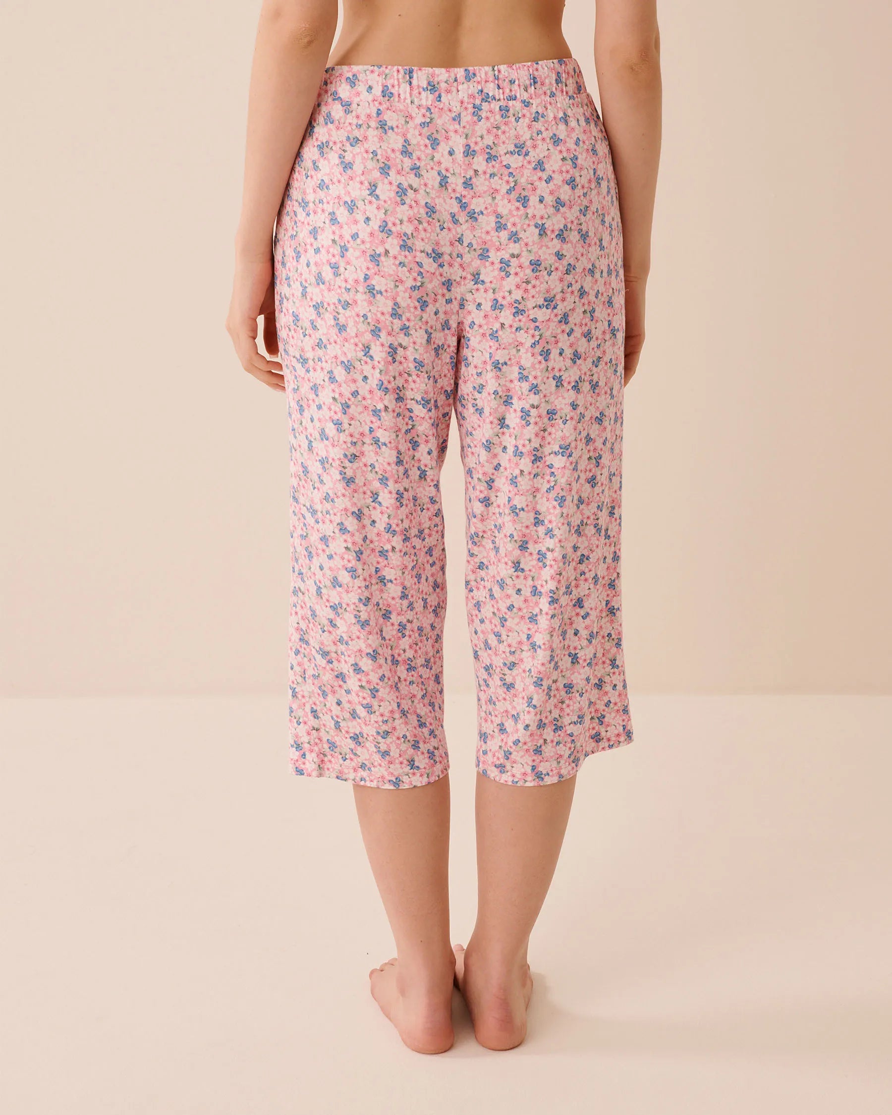 La Vie en Rose Blueberry Ditsy Women Bloom &amp; Berry Print Soft Jersey Pajama Capris SKU: 60200183_P60472 Image 02