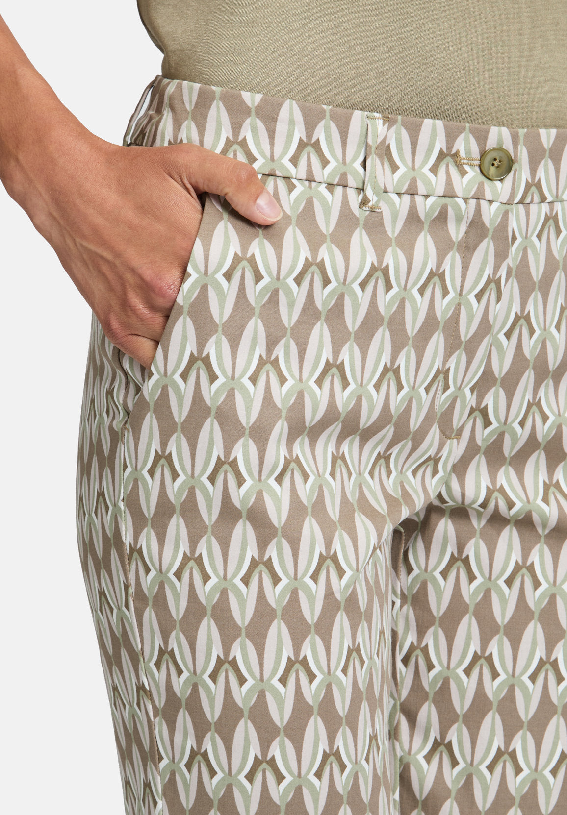 Betty Barclay_Business Trousers with Pressed Creases_6028-1134_5819_06