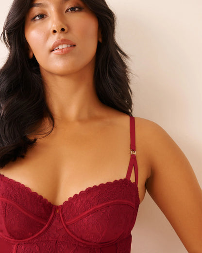 La Vie en Rose_Savvy Red Embroidery_Floral Embroidered Mesh Balconette Teddy_60300112_P60418_05