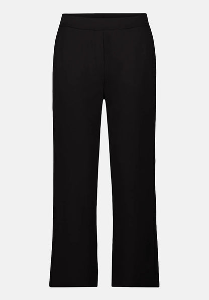 Betty Barclay_Black_Pull-On Trousers with Pockets_6031-2250_9045_04