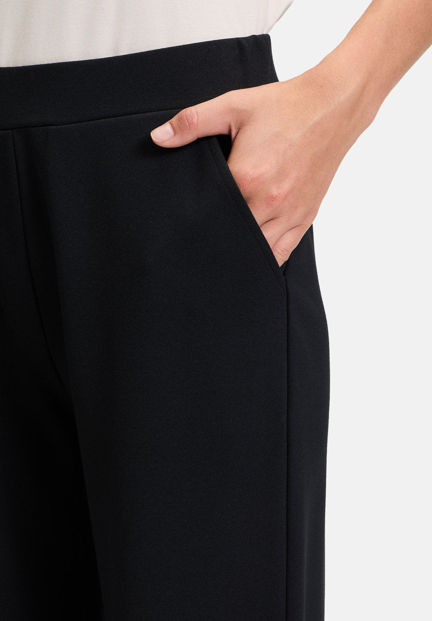 Pull-On Trousers With Pockets_06