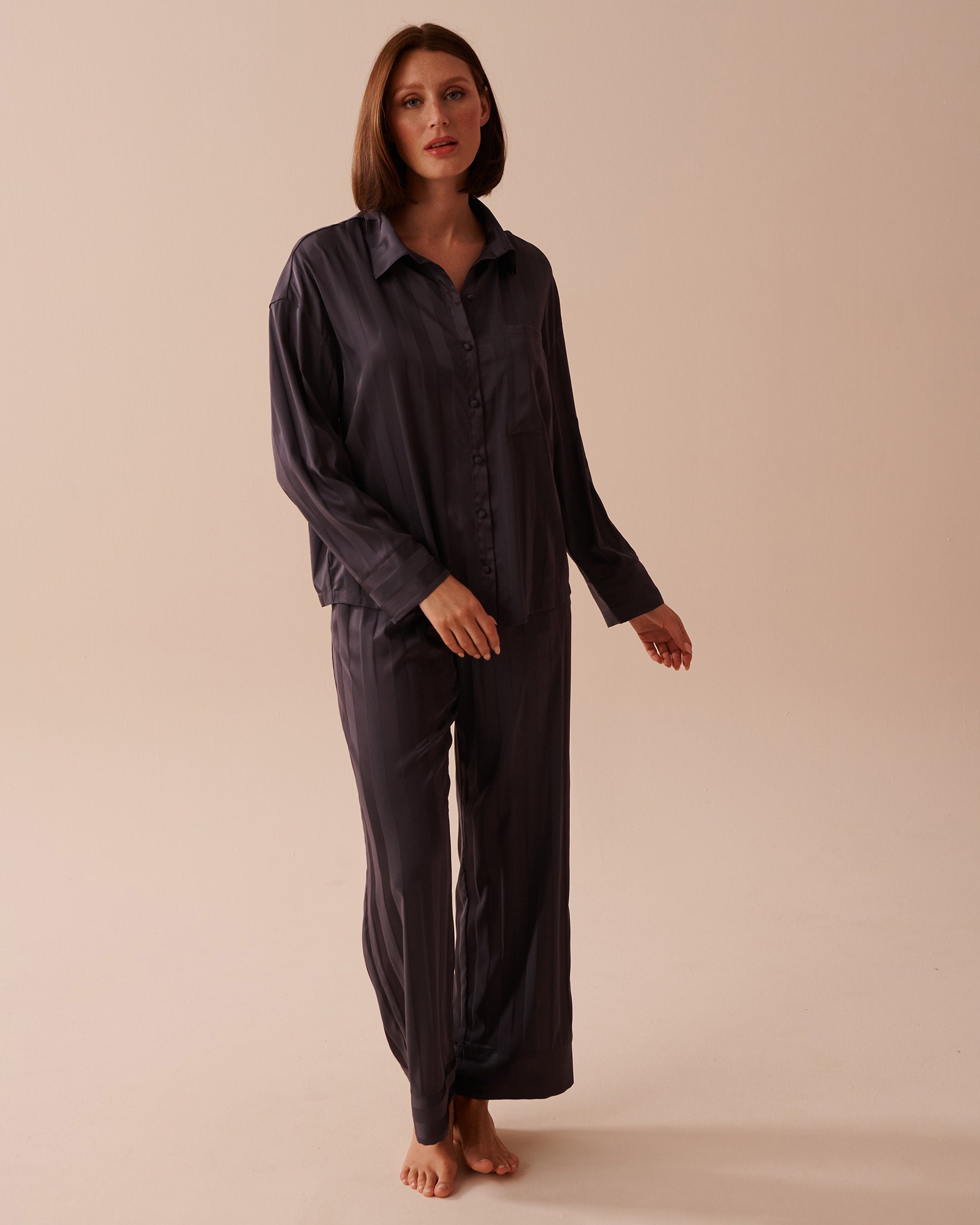 LUXURY EDITION Jacquard Stripe Satin Pajama Set_60400041_P00358_01