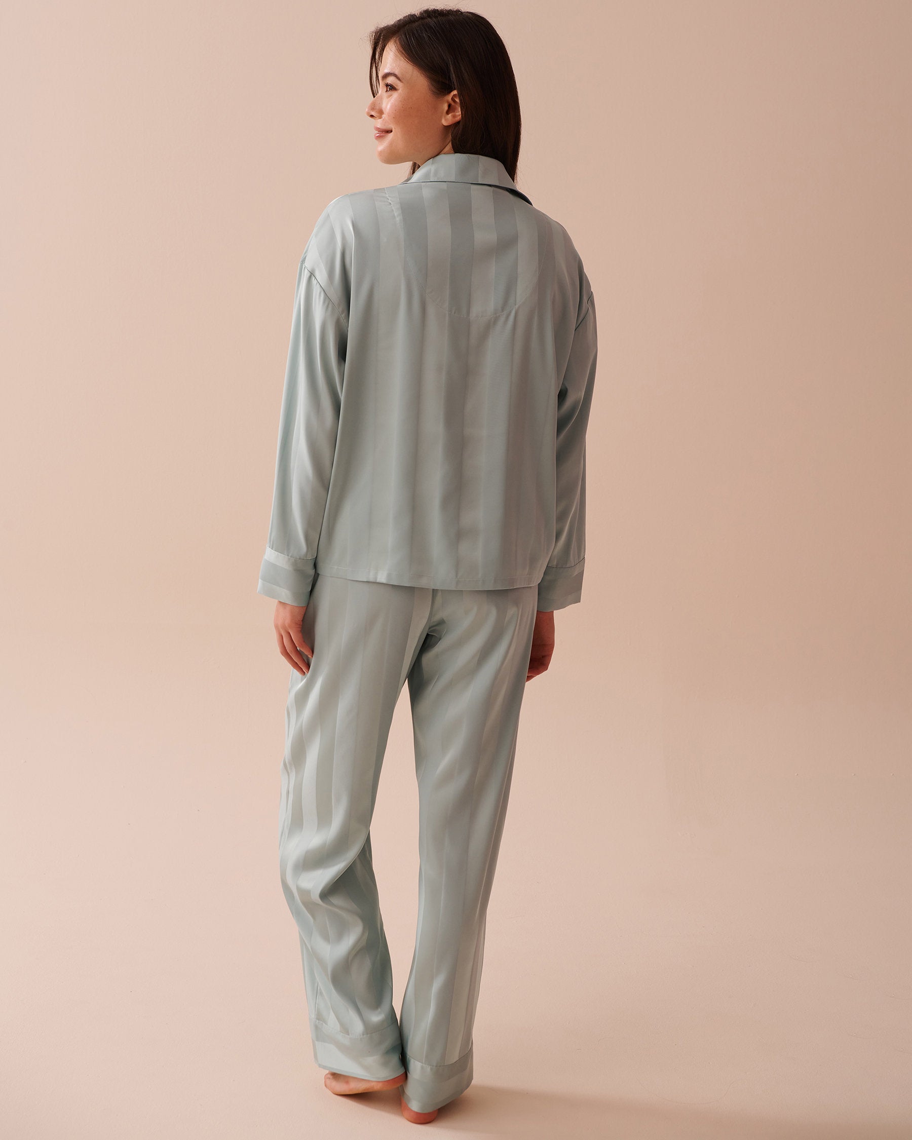 Jacquard Stripe Satin Pajama Set_60400047_P40387_03