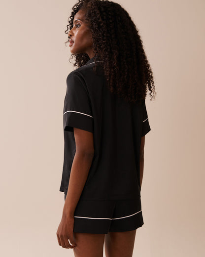 La Vie en Rose_Black Beauty_LUXURY EDITION Short Sleeve Satin Pajama Set_60400058_00001_02