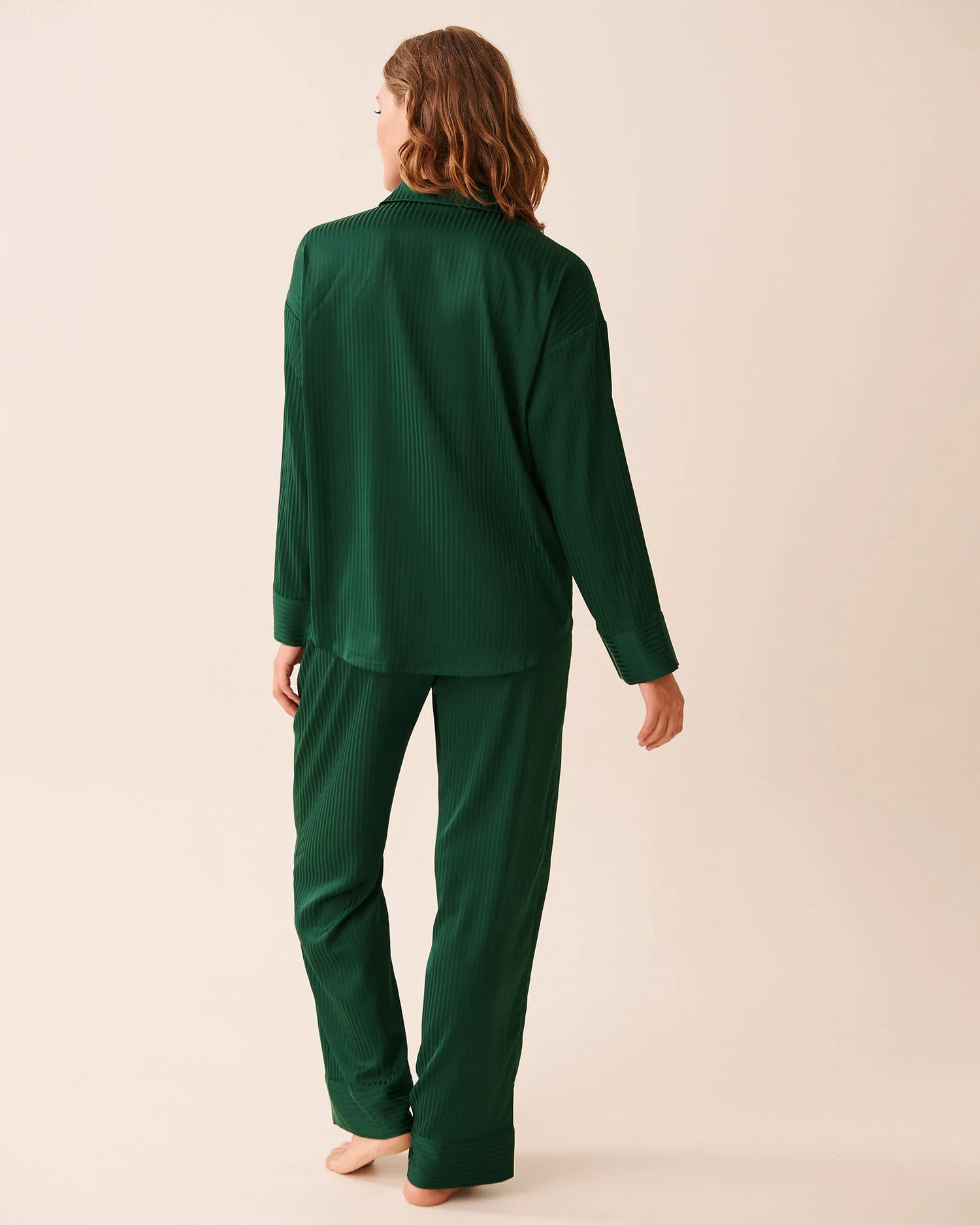 La Vie en Rose_Botanical Green Mini Stripes_Luxury Edition Jacquard Stripe Satin Pajama Set_60400064_P30129_03