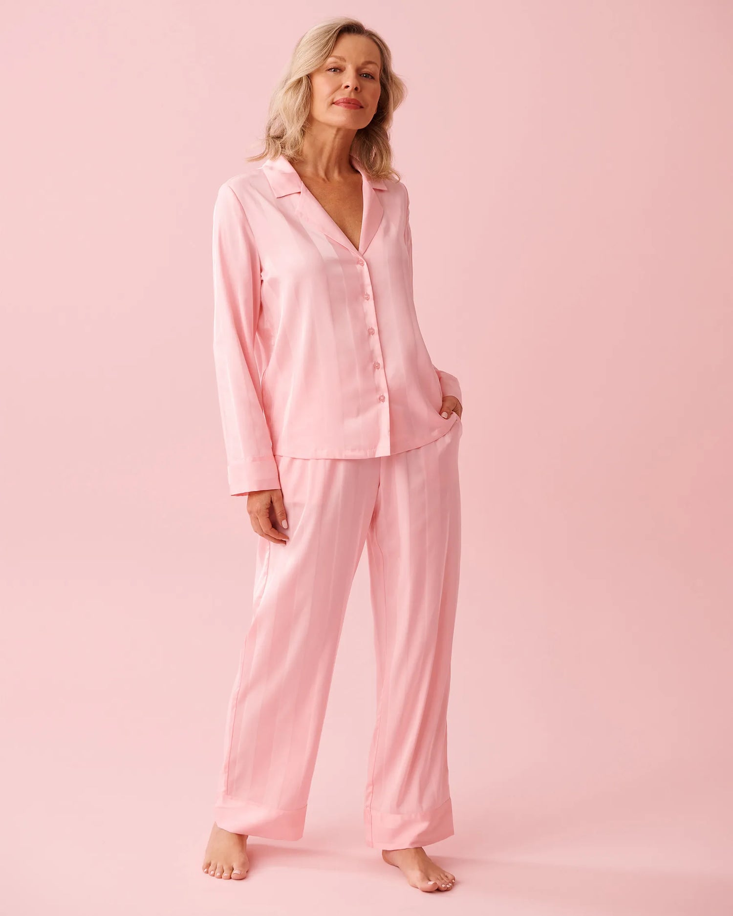 La Vie en Rose_Pink_LUXURY EDITION Striped Long Sleeve Satin Pajama Set_60400069_P60438_01