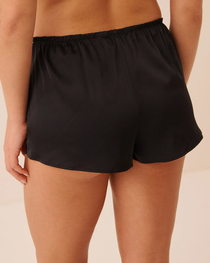 La Vie en Rose Black Beauty Women LUXURY EDITION Satin 2-piece Set SKU: 60400072_00001 Image 05