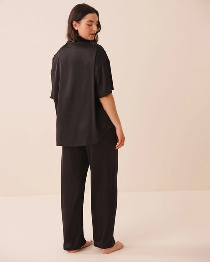 La Vie en Rose Black Beauty Women LUXURY EDITION Short Sleeve Satin Pajama Set SKU: 60400076_00001 Image 02