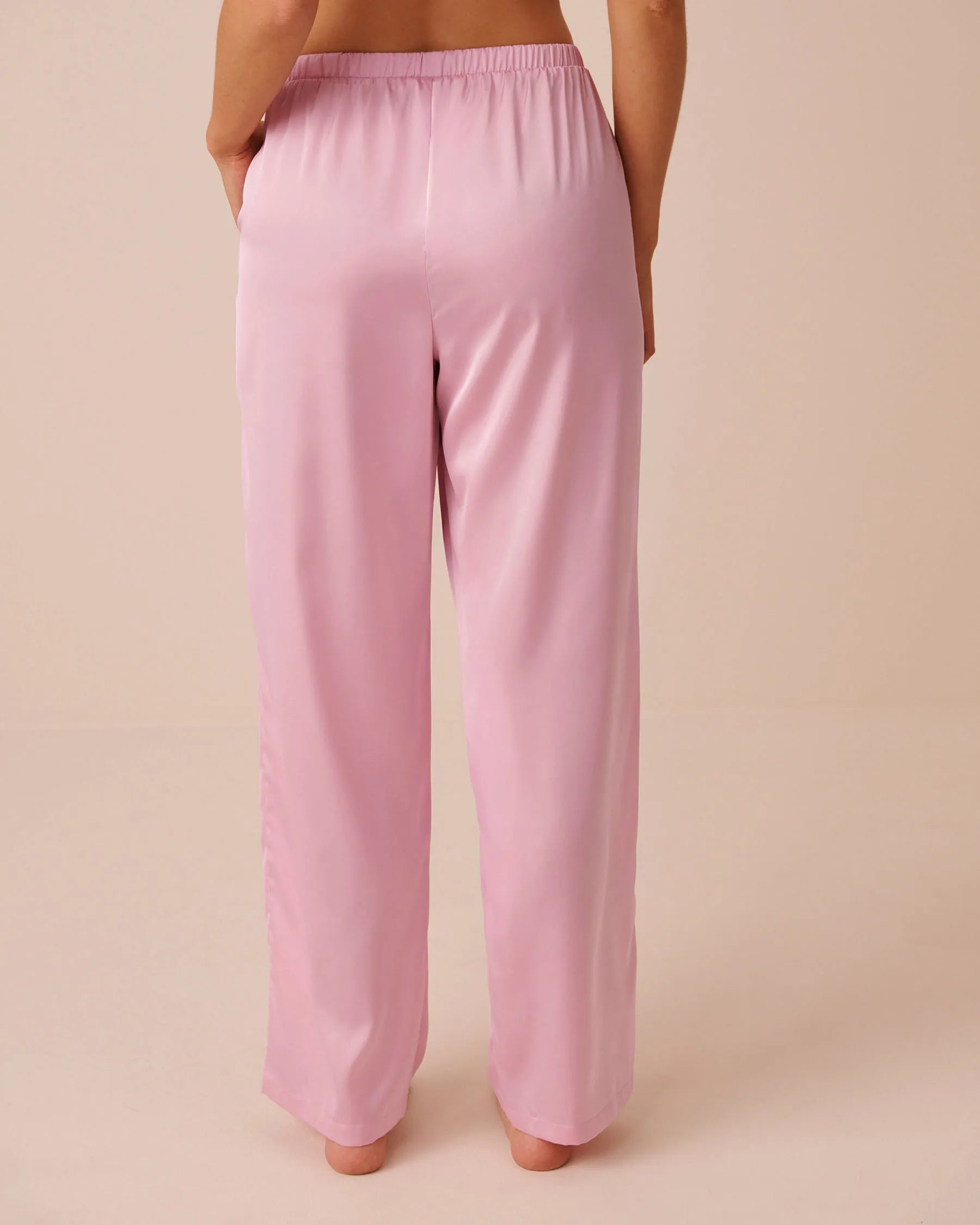 La Vie en Rose Nosegay Women LUXURY EDITION Short Sleeve Satin Pajama Set SKU: 60400076_60245 Image 05