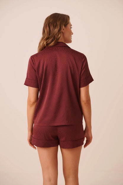 La Vie en Rose Burgundy Jacquard Leopard Women Luxury Edition Leopard Jacquard Short Sleeve Satin Pajama Set SKU: 60400082_P50107 Image 02