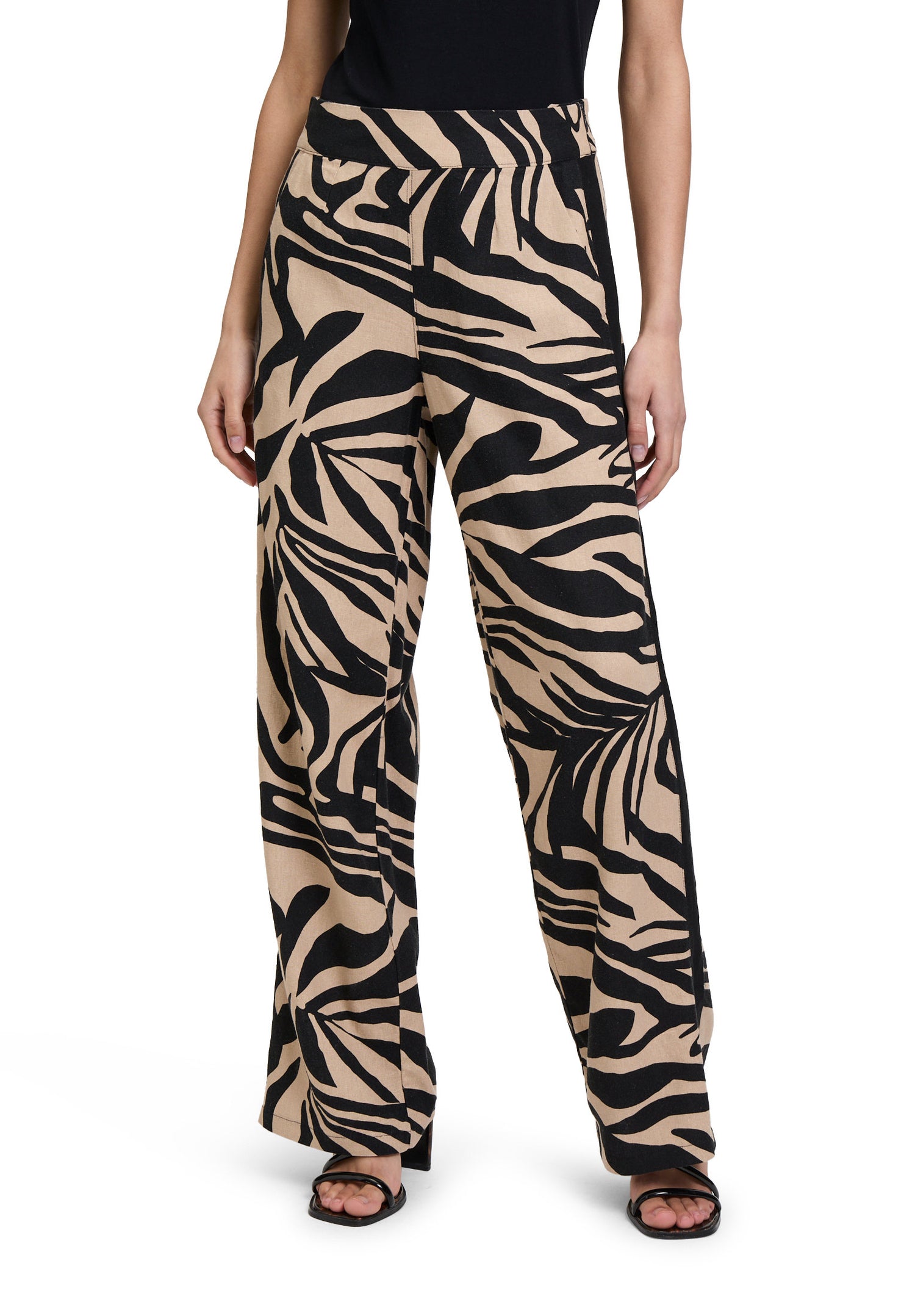 Betty Barclay_Marlene Classic Trousers_6046-1212_9875_02