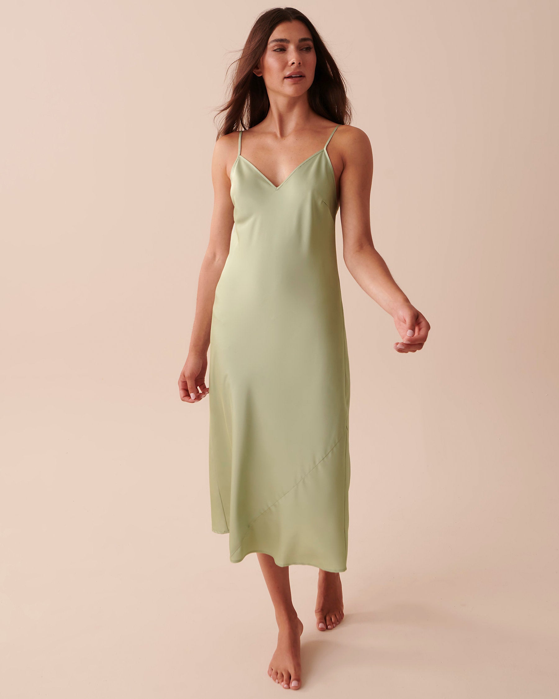Satin Chemise_60500130_30035_01