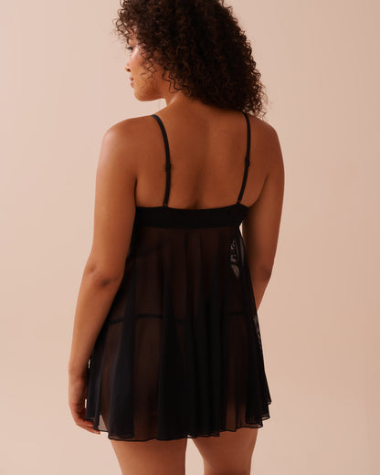 Open Front Lace and Mesh Babydoll with Satin Bow_60500165_00001_02