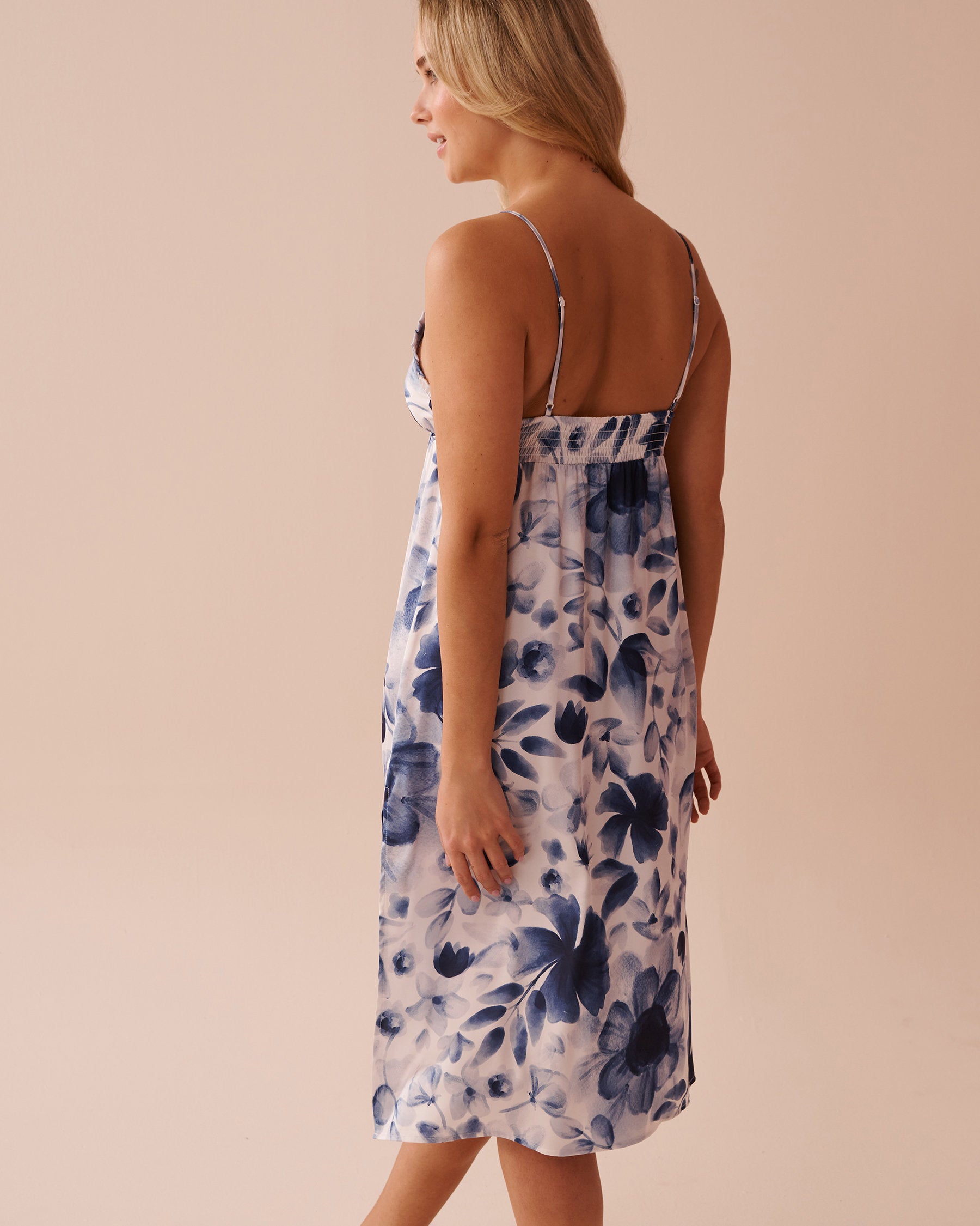 La Vie en Rose_Luxury Edition Blue Floral Print Frill Detail Satin Nightie_60500176_P10478_02