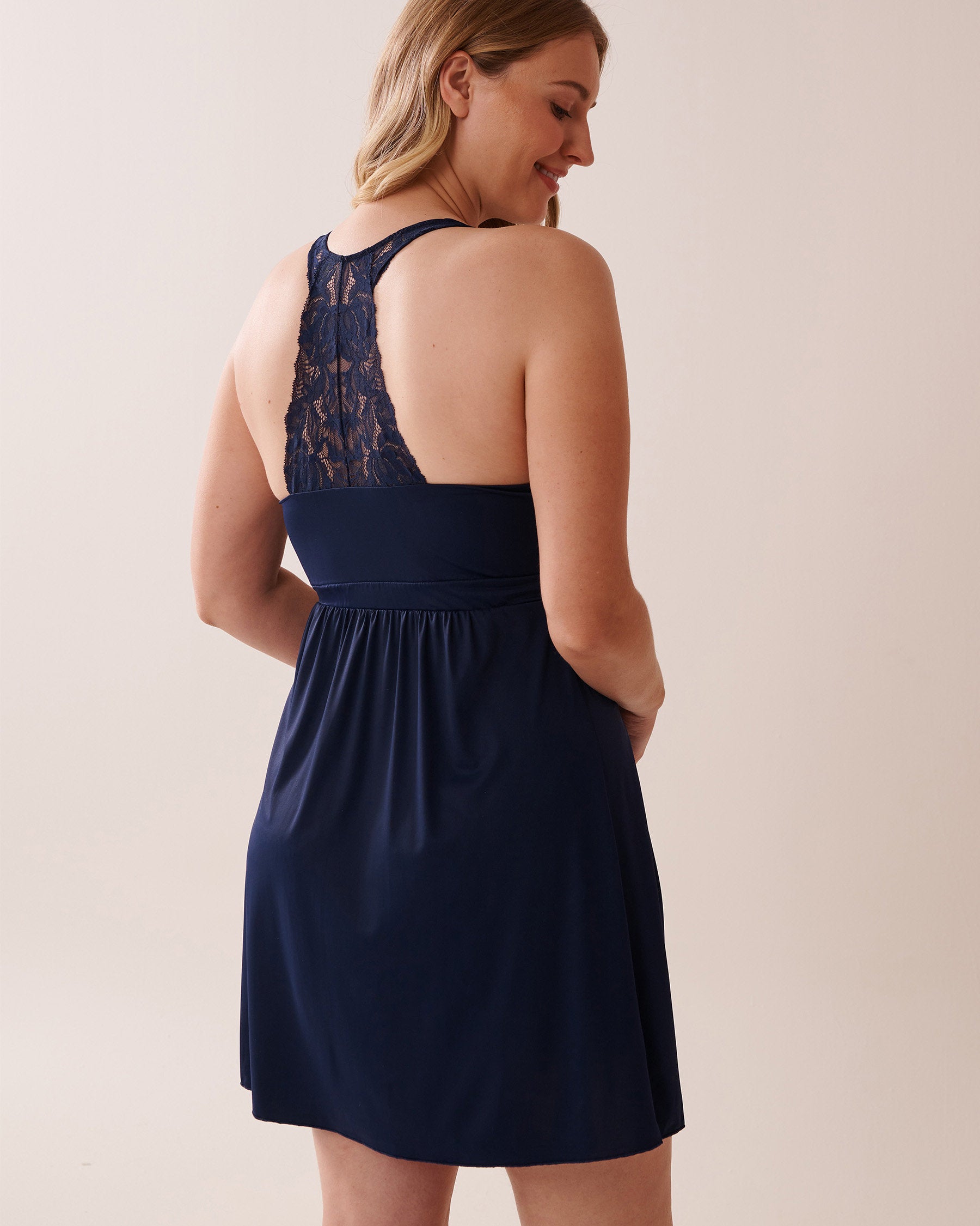 La Vie en Rose_Lace Overlay Nightie_60500185_40099_06