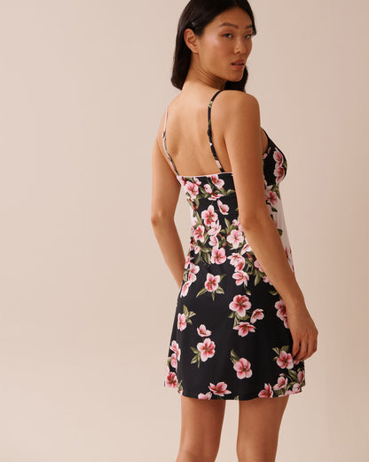 La Vie en Rose_Cherry Blossom_Cherry Blossom Print Recycled Fibers Nightie_60500200_P00431_02