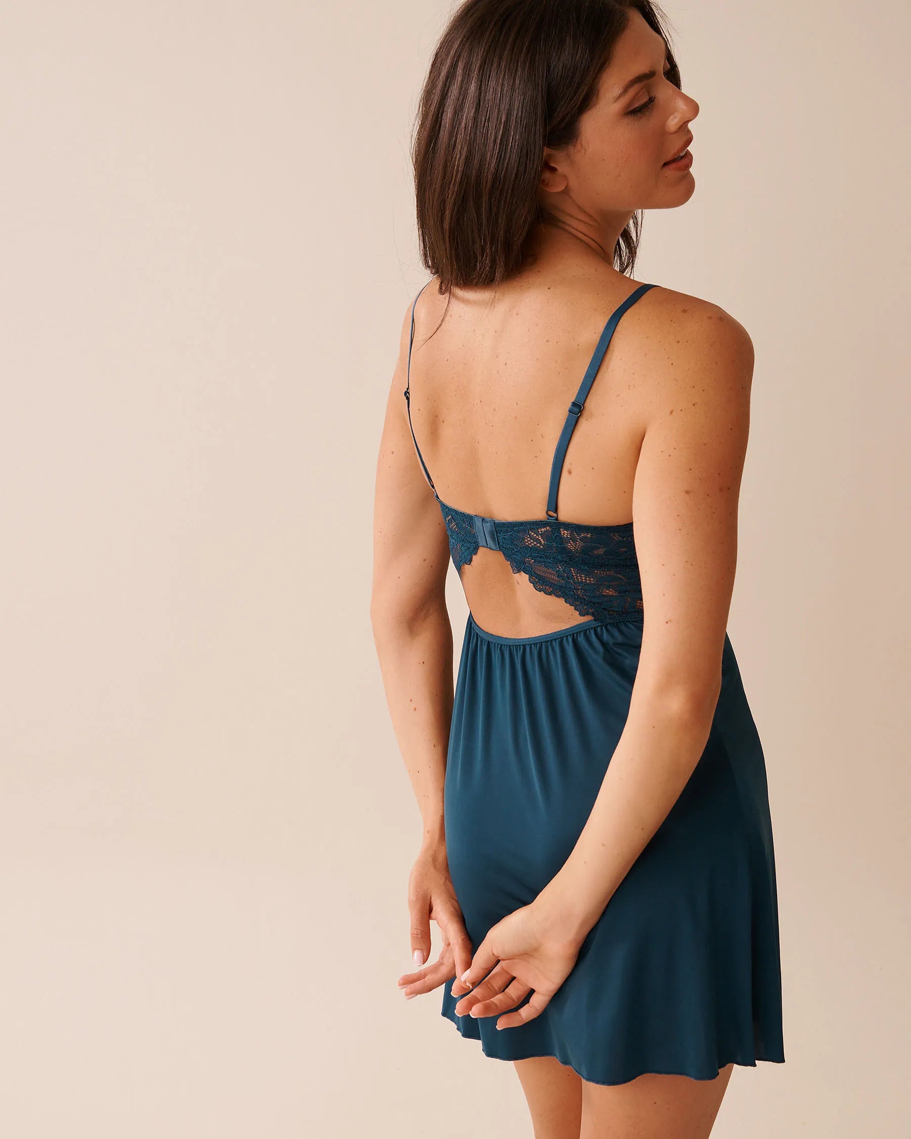 La Vie en Rose_Reflecting Pond_Lace Overlay Nightie_60500204_40241_02