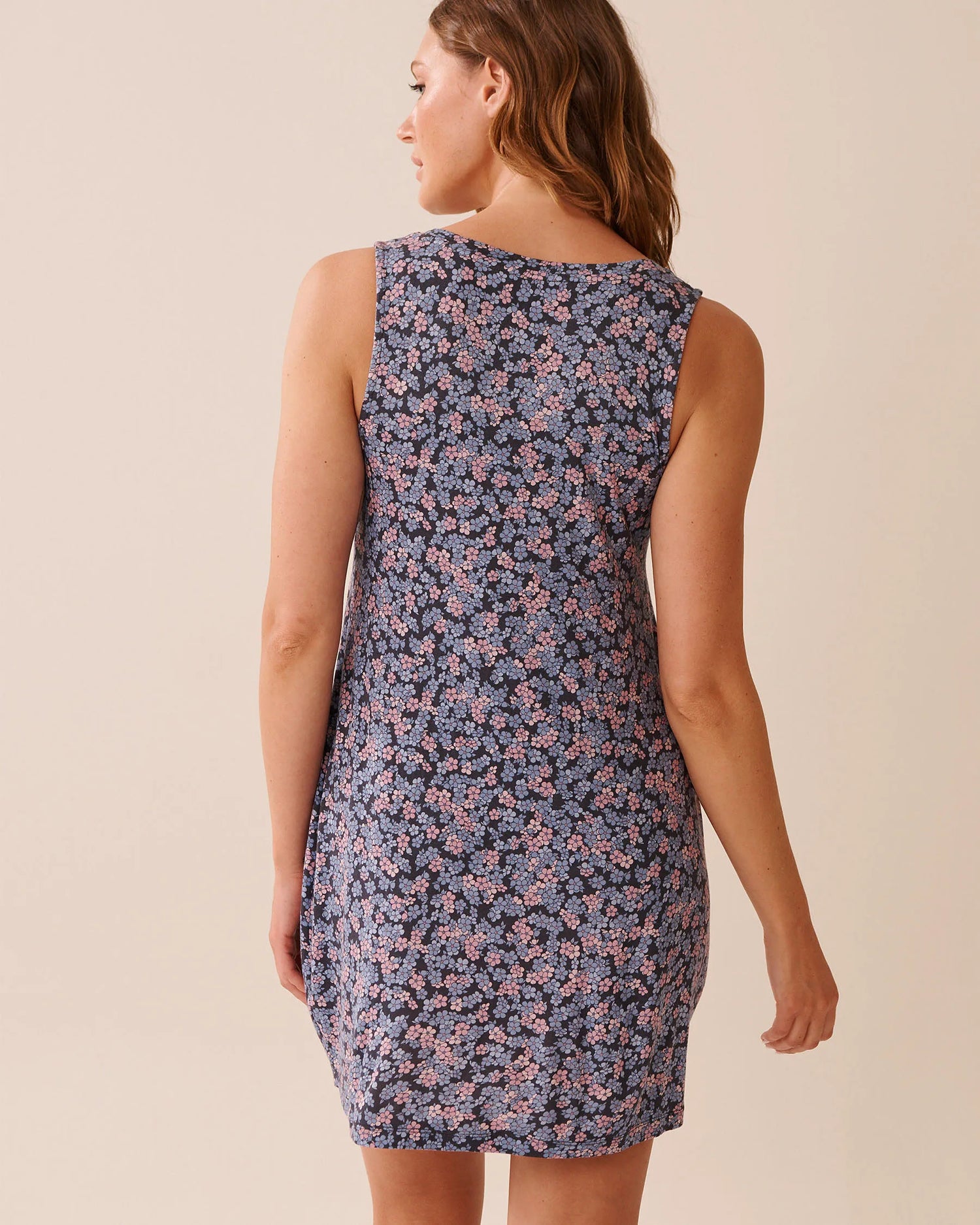 La Vie en Rose_Multi Periscope Ditsy_Ditsy Floral Print Soft Jersey Nightie_60500208_P00458_02