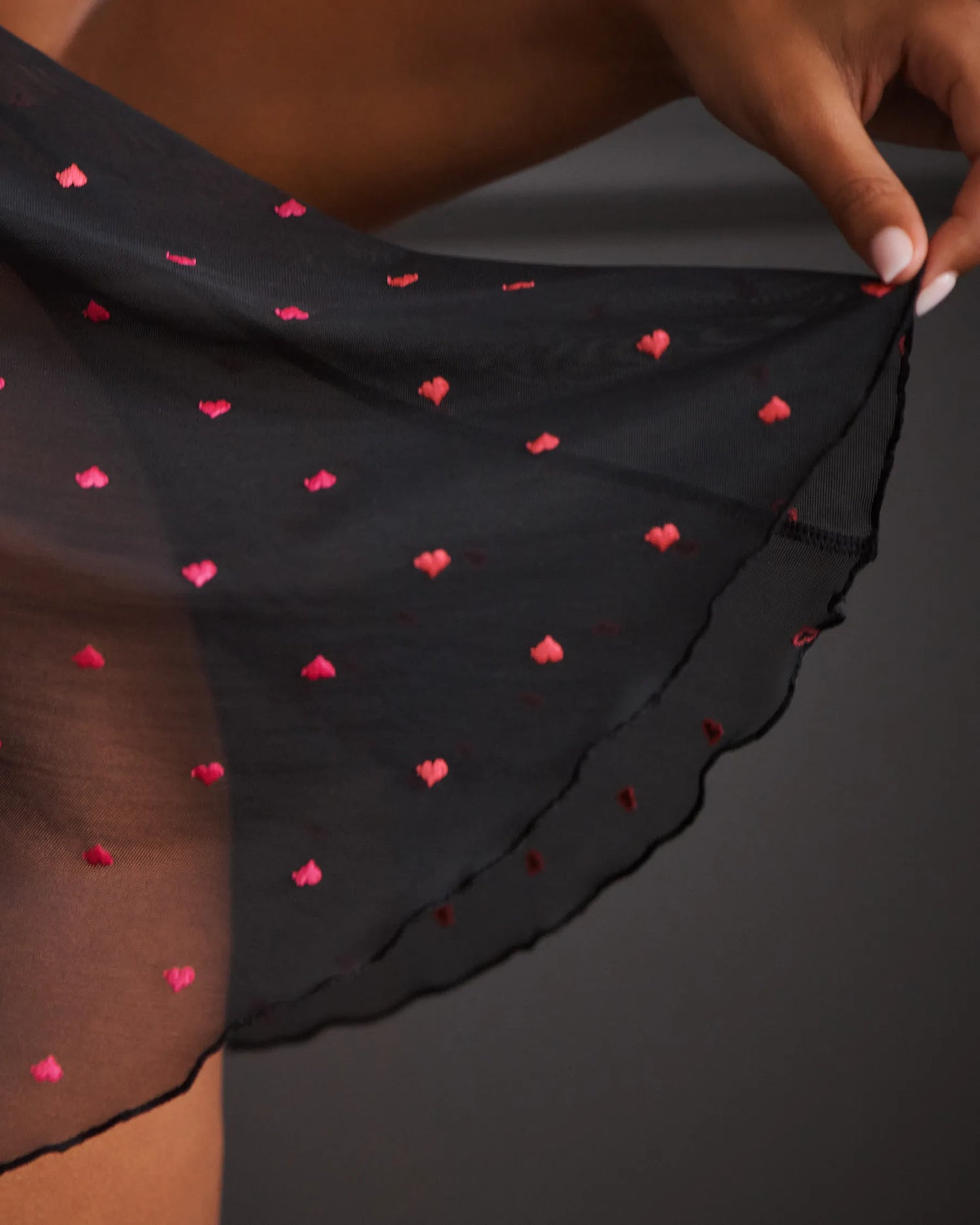 La Vie en Rose Black Beauty Women Heart Embroidered Mesh Babydoll SKU: 60500222_00001 Image 04