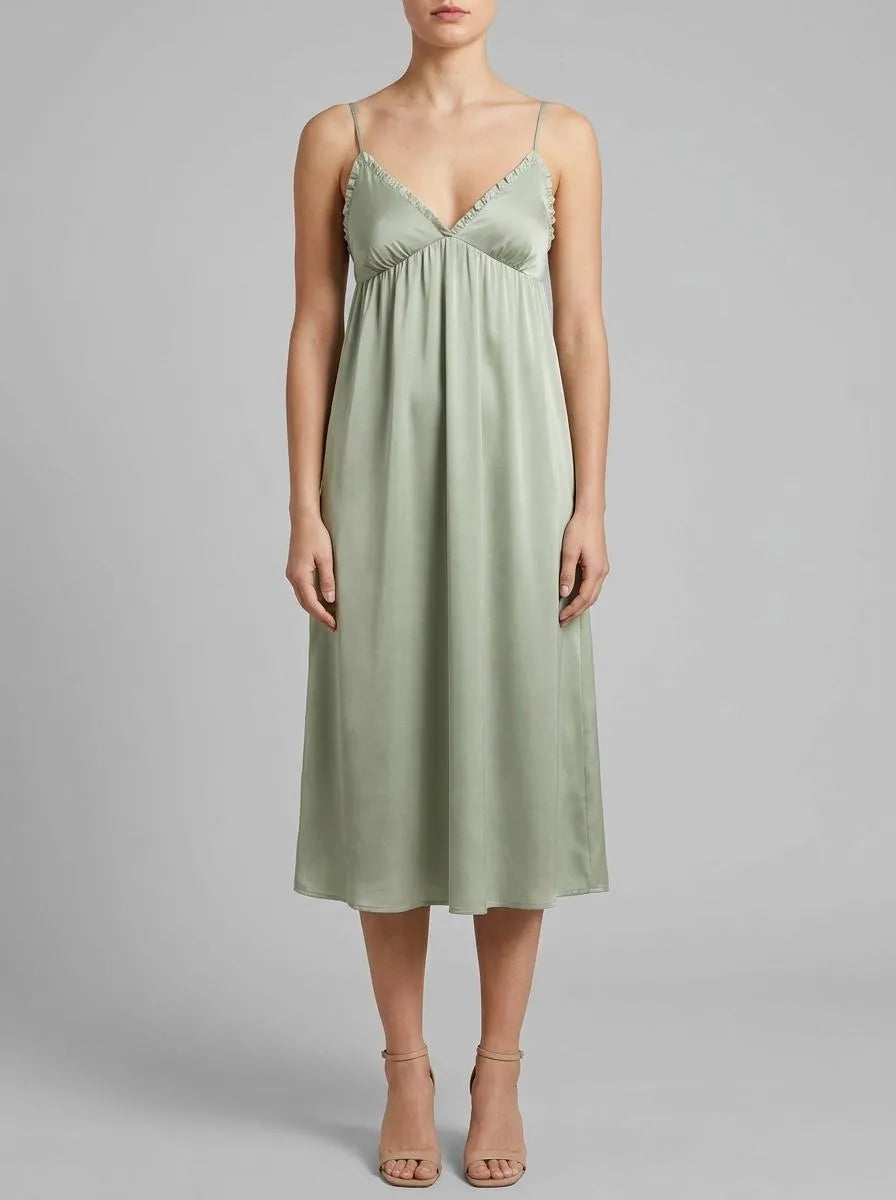 La Vie en Rose_Mineral Gray_Long Satin Nightie_60500226_30059_00