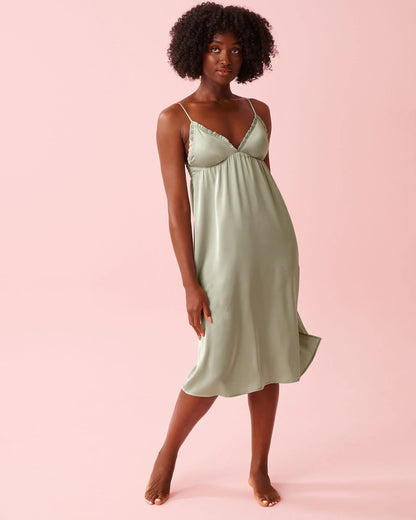 La Vie en Rose_Mineral Gray_Long Satin Nightie_60500226_30059_01