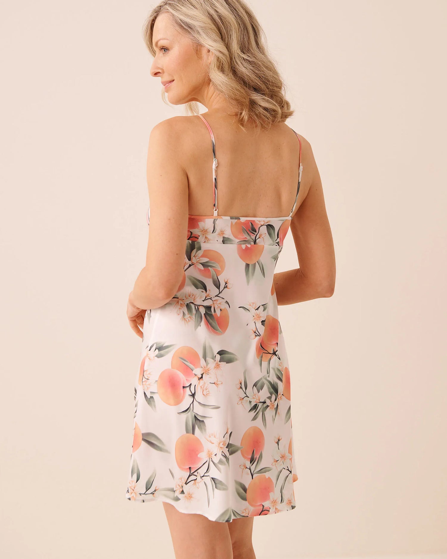 La Vie en Rose Snow White Peach Women LUXURY EDITION Peach Print Keyhole Tie Satin Nightie SKU: 60500244_P10602 Image 02