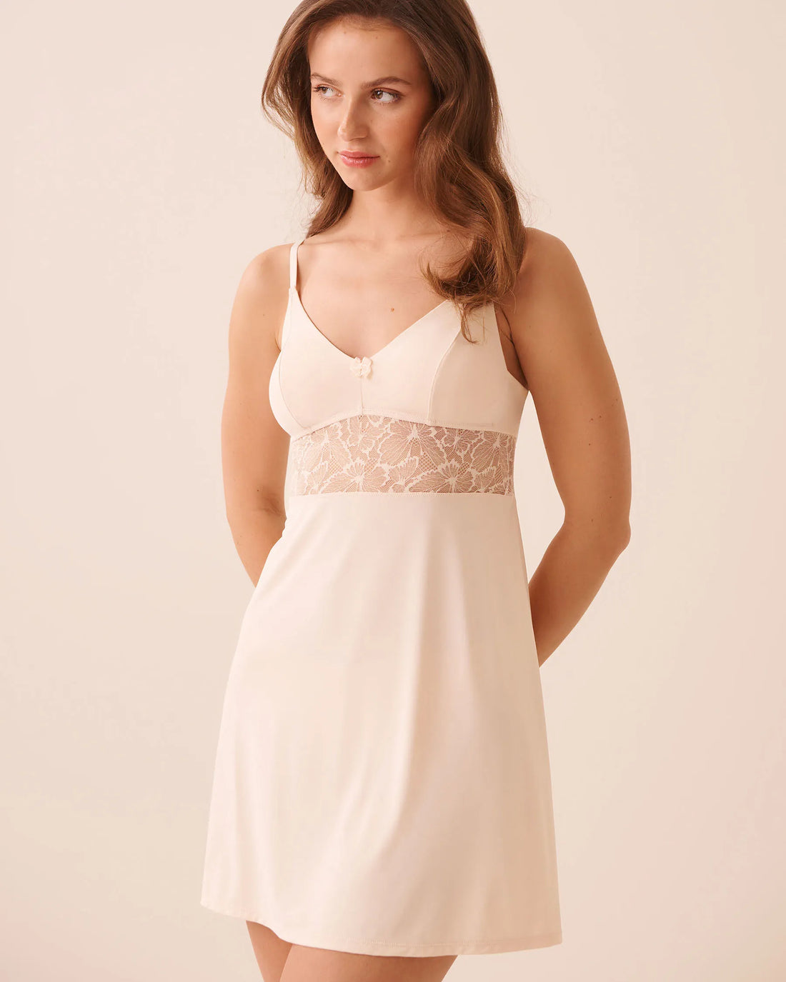 La Vie en Rose Silver Peony Women Butterfly Lace Trim Nightie SKU: 60500248_60027 Image 01