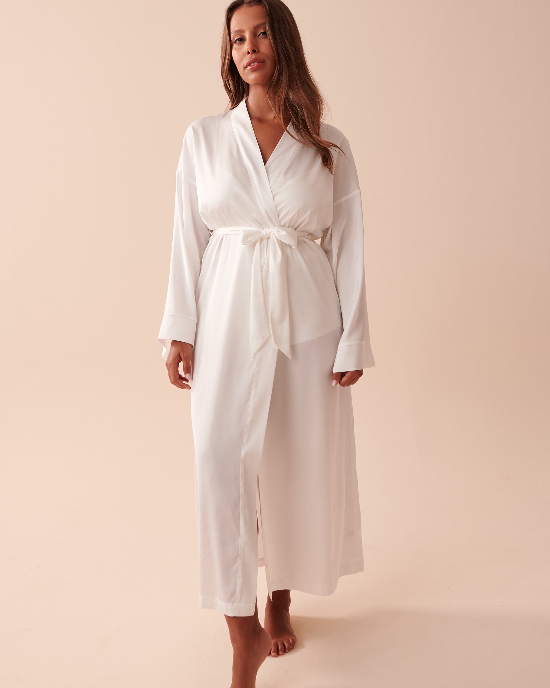 Satin Kimono_60600065_10011_09