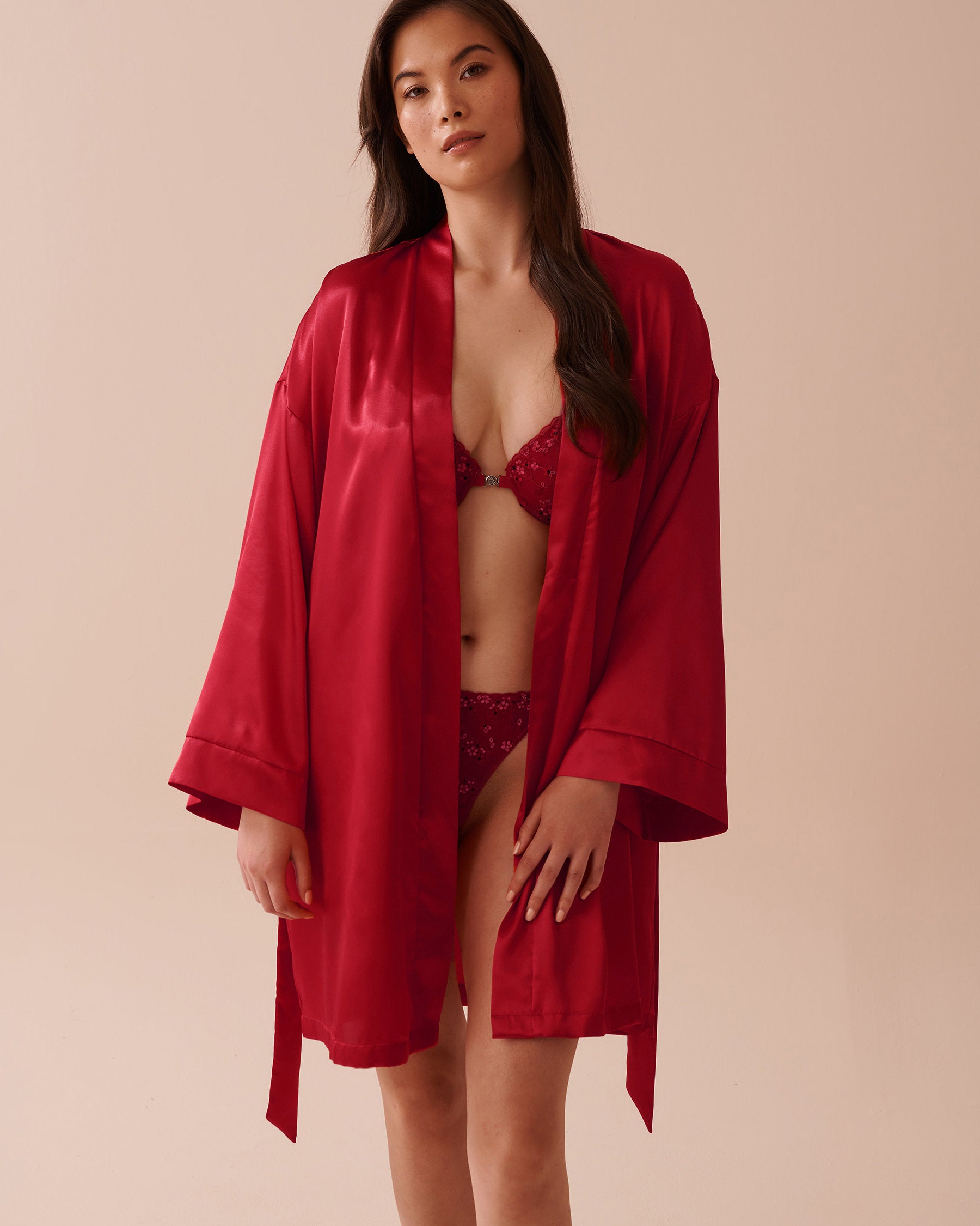 Shiny Satin Kimono_60600084_60169_04