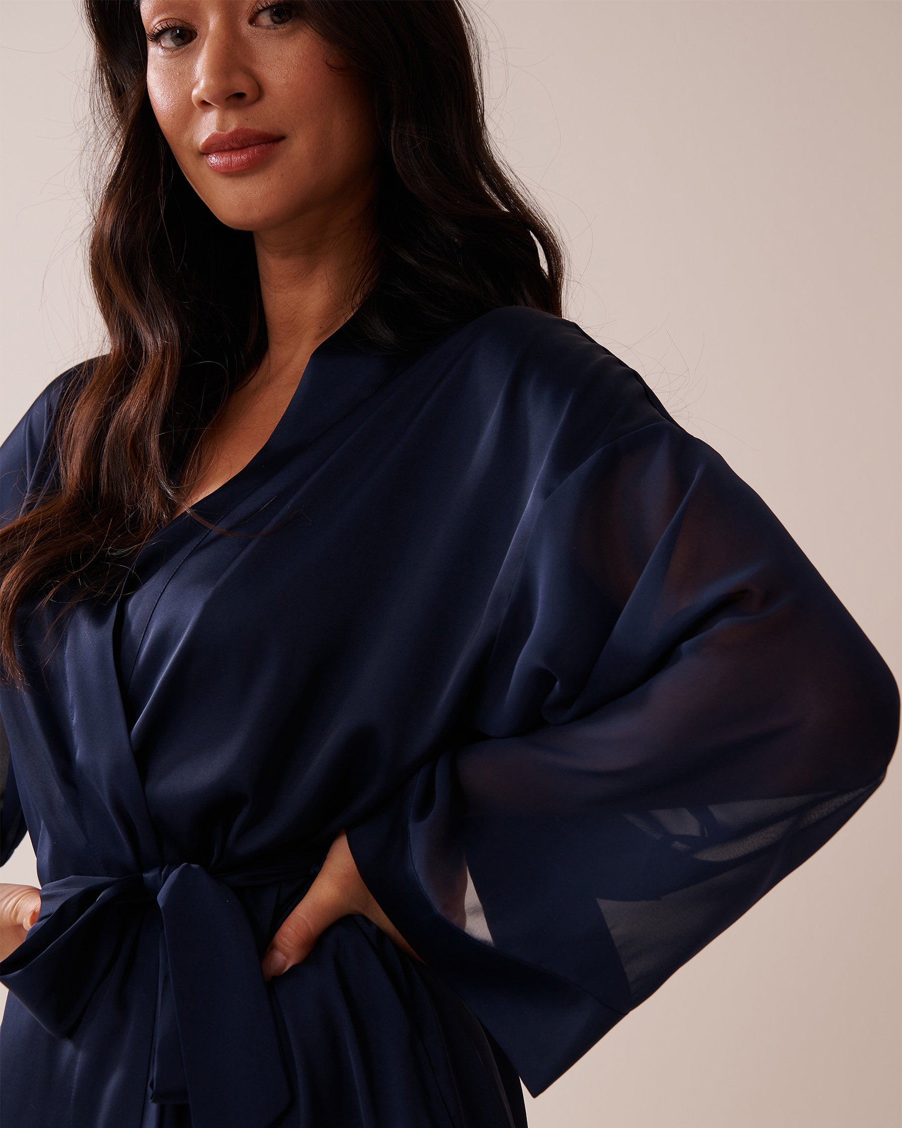 La Vie en Rose_Luxury Edition Chiffon and Satin Kimono_60600092_40099_10