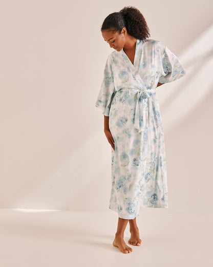 La Vie en Rose_Multi Blue Roses_LUXURY EDITION Blue Rose Print Long Satin Kimono_60600093_P10495_01
